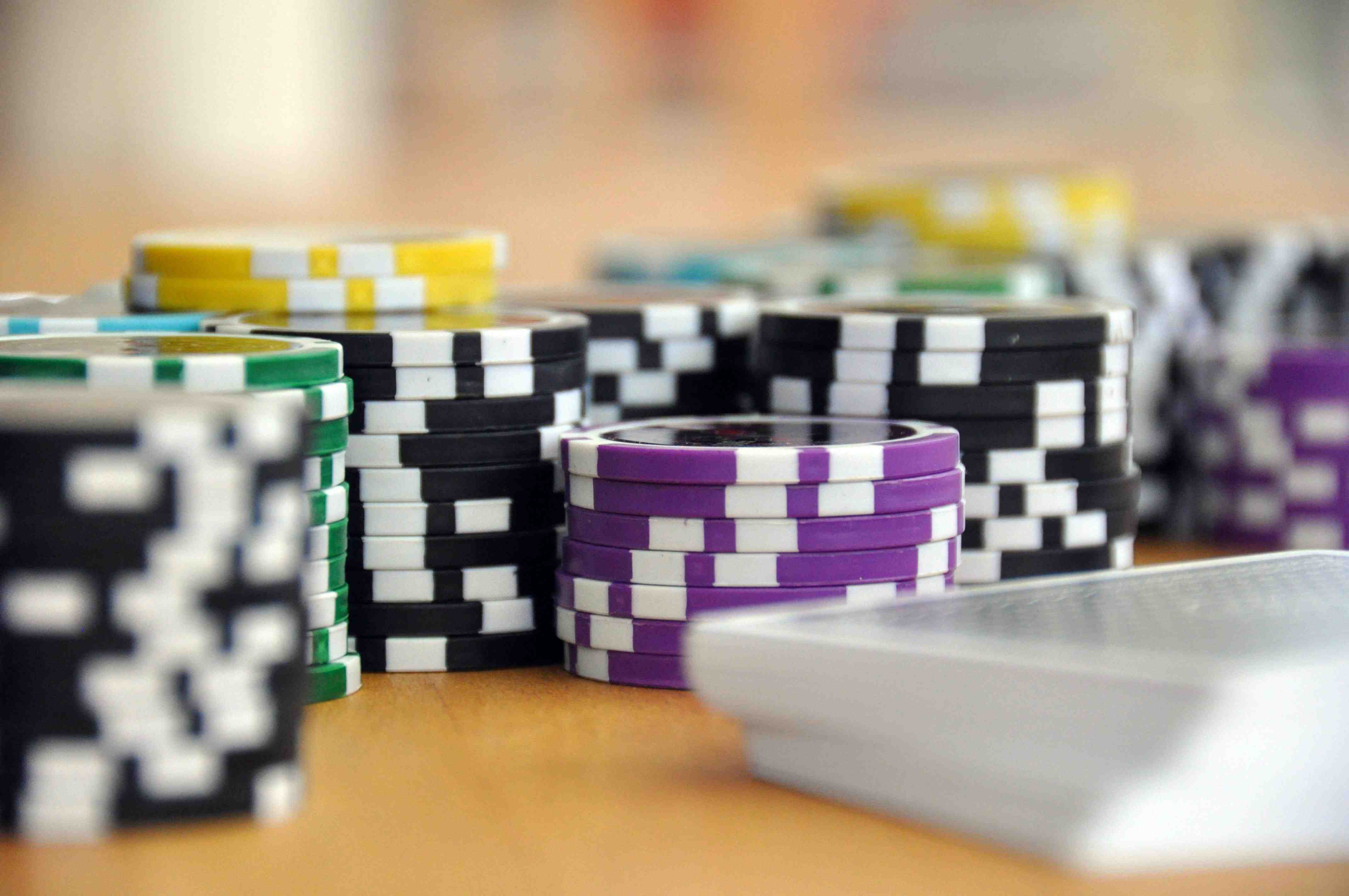 Permainan Slot online populer di platform jokerbola dengan visual menarik